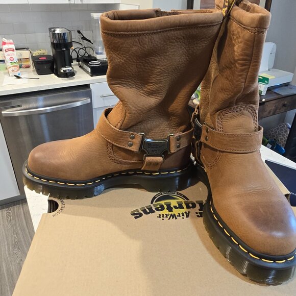 Dr Martens Women’s Aniston Hi Boots Desert Brown 4164420 Nubuck Size 8 NEW - Picture 4 of 16